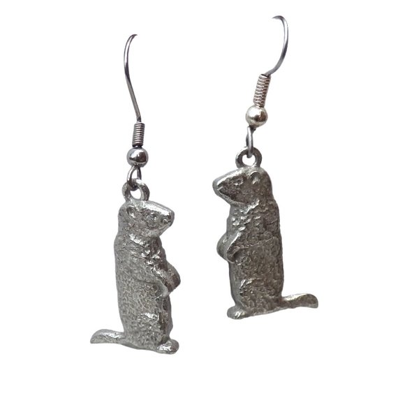 Pewter Groundhog Earrings 4120 - Picture 1 of 5